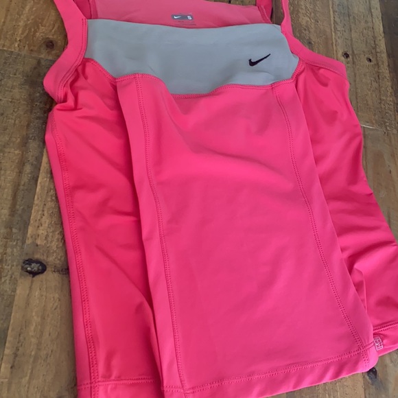 Nike Fit-Dri Pink Top with Pleated Skirt - Picture 9 of 9